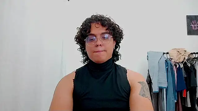 Diane_blossom webcam