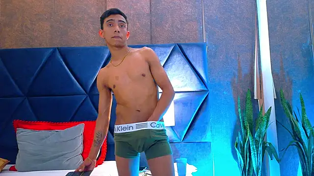 DominusBlack live sex cam