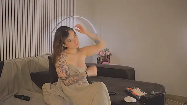 Bella_Alita Live Cam