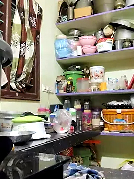 yamini1431 - Live Cam