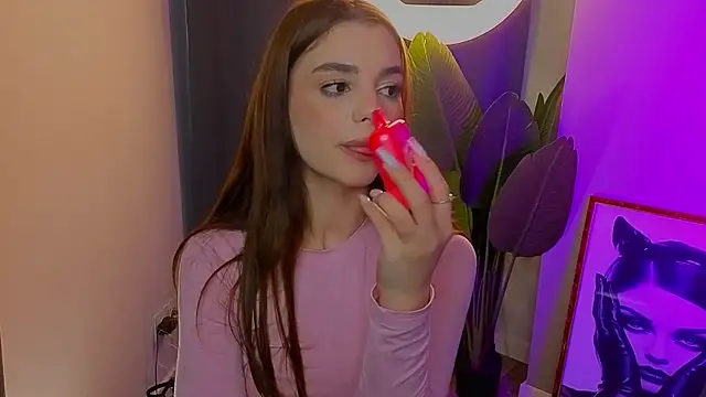 LauraHansil - Live Cam