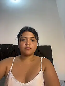 alisson_carolina73 - Live Cam