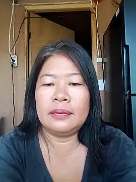 Lovelywoman43 - Live Cam