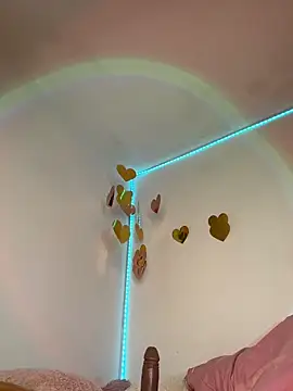 GiannaMagari_ webcam