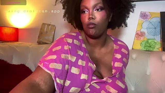 juicy_janet (F young) - Cum on camera