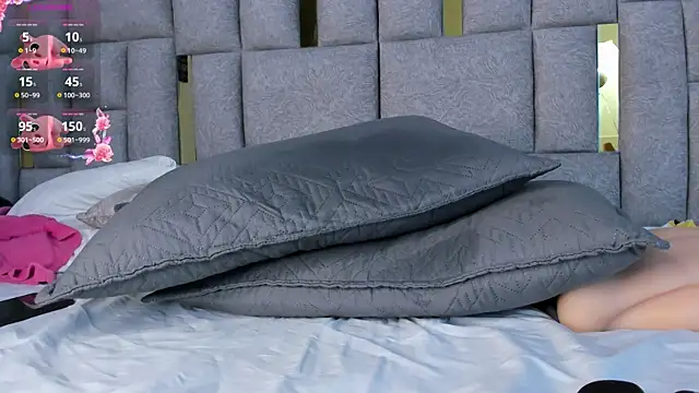 camilaa_smith_ - Camilaa_smith_'s free webcam - UK Sex Cams