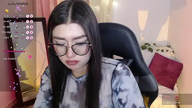 mily_thomson_b_ webcam