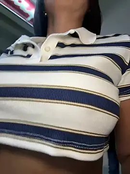 Irina_Velvett webcam