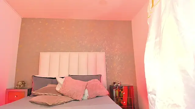 amyrider_ (F young) - Full Naked