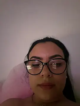 Webcam Model (Marisa_ass)  is live.Free join now!