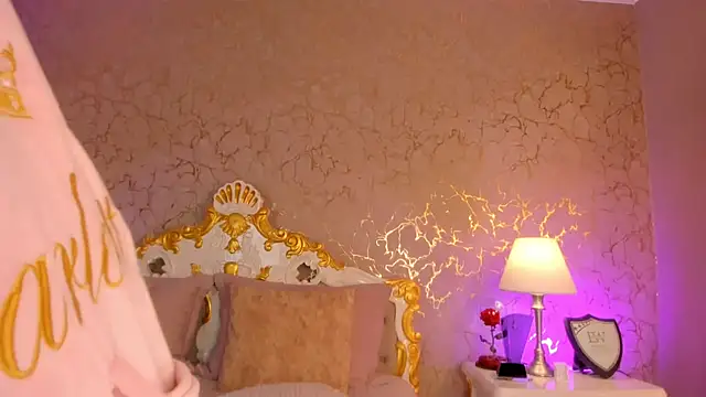 ScarlettWallace webcam