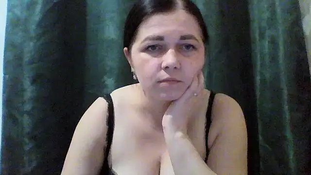 Vitalina282128 webcam