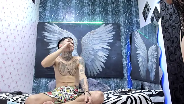 exotic_hot_couple webcam