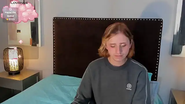 seraphine_star webcam