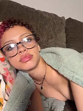 jojosbizarrelyf - Live Cam