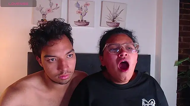 naughtycouplex_ webcam