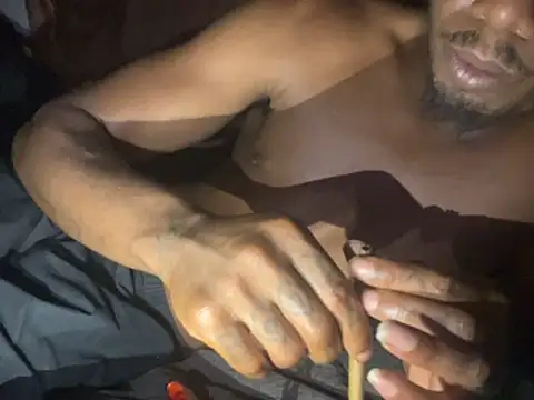 SlimeCrownzOut5 webcam