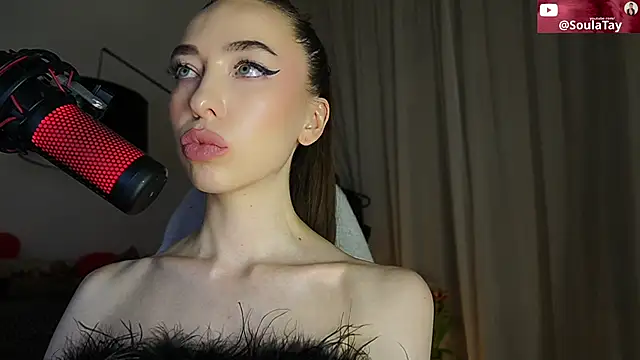 supreme_dominatrix webcam