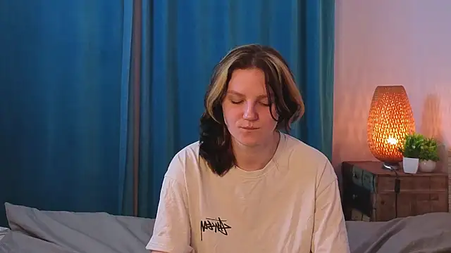 LatinaHuguenin webcam