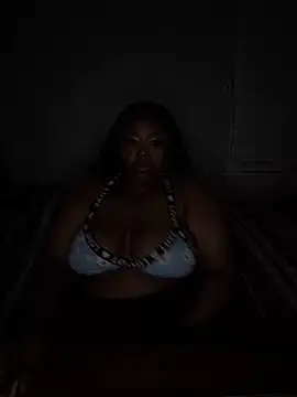 Chocolatebunnyxx96 webcam