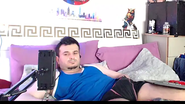 iuligruia69 - Iuligruia69's free webcam - UK Sex Cams