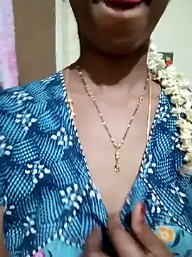 Kavya5500 Live Webcam on Stripchat