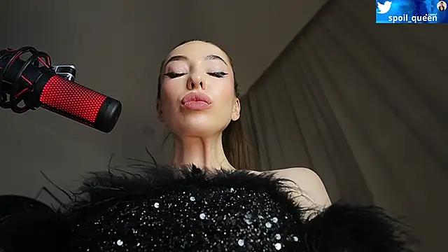 supreme_dominatrix webcam