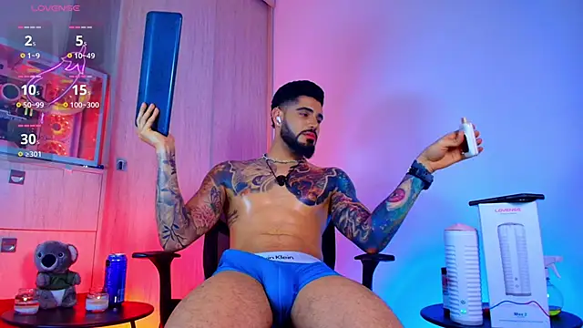 asmodeus_bael_ (M young) - take off my clothes (NUDE)