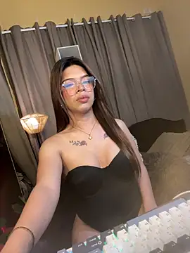 nyxie_luxx - Nyxie_luxx's free webcam - UK Sex Cams