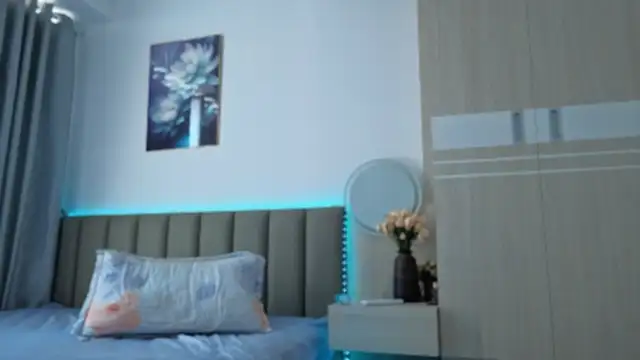 sweety_vikky - Live Cam