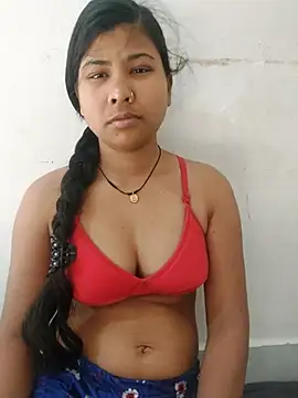 Webcam Model (Vaani_Cutie) is live