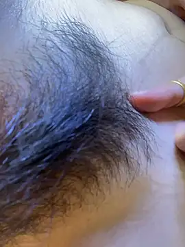 美女iu_uzZ在线直播