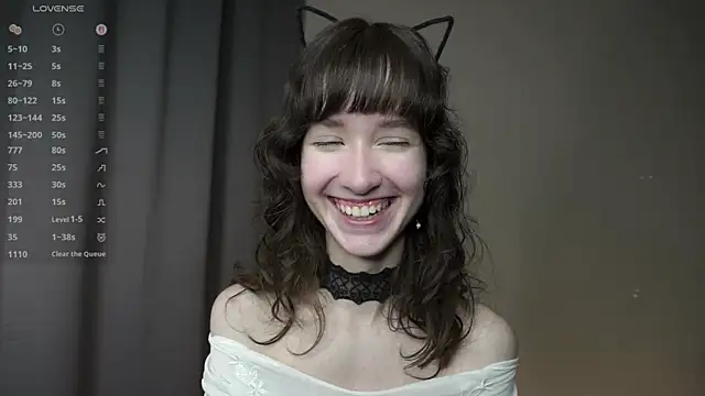 dellaleck - DellaLeck's free webcam - UK Sex Cams