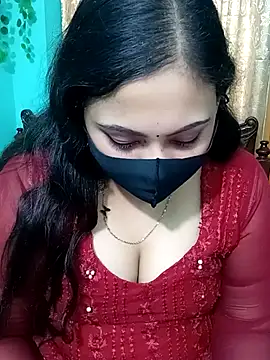 Webcam Model (Porimoni22)  is live.Free join now!