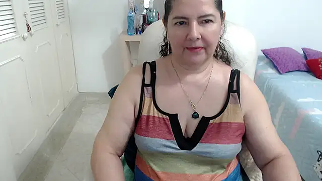 leonela_69 webcam