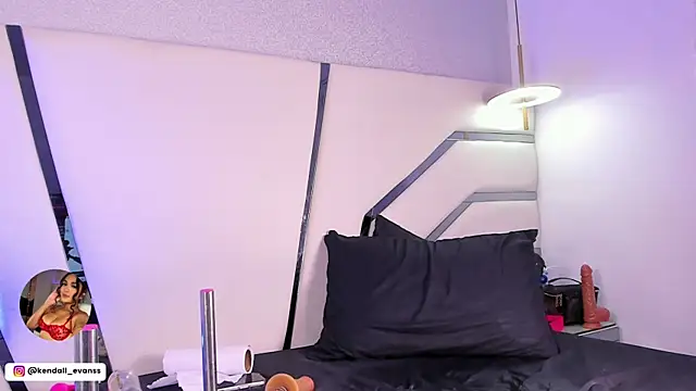 kendall__evanss - Kendall__evanss's free webcam - UK Sex Cams