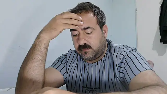 mio_jaks (Ask my age) - Does anyone want sperm? :wanker: