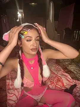 heluvsbabii - Heluvsbabii's free webcam - UK Sex Cams