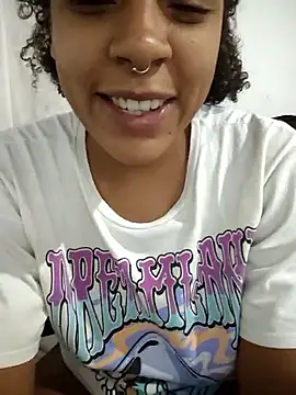 Julia Pretinha (Julia_Pretinha)