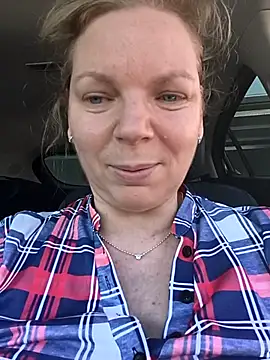 l4dyc4pricorn76 - L4dyc4pricorn76's free webcam - UK Sex Cams