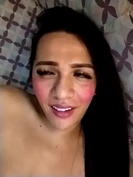 Yourbabyshane webcam