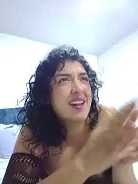 ema_saenz - Live Cam