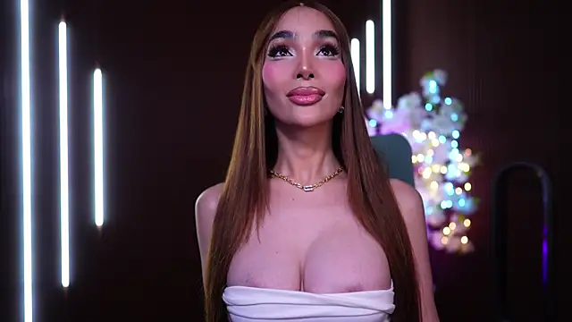 xxforyoureyesonlyxx webcam