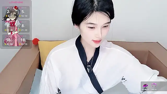 美女T-TeaR在线直播