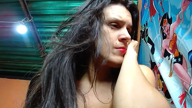 chandra_haraa (F milf) - finger in ass