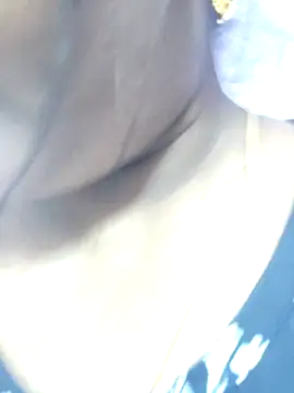 yamini1431 live sex cam