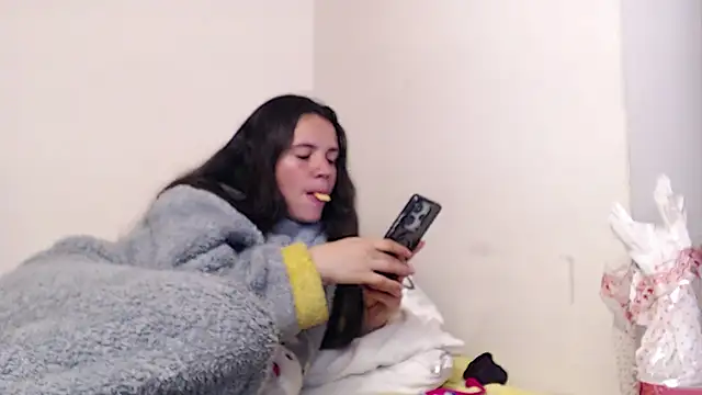 shanel_lozano - Shanel_Lozano's free webcam - UK Sex Cams