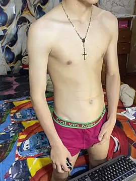 artursmith (M twink) - show cum