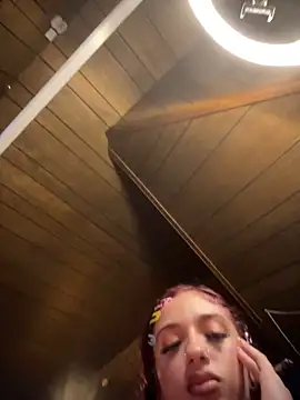 heluvsbabii (Ask my age) - easter striptease egg goals