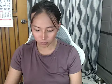 sweetiie_caren webcam